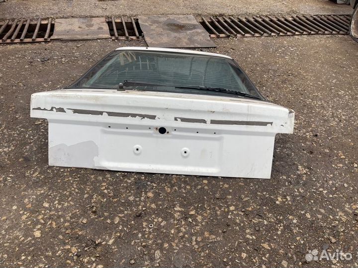 Крышка багажника Ford Scorpio лифтбек BRE 1989