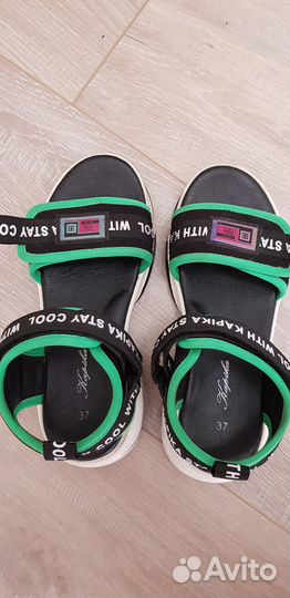 Сандали для девочки