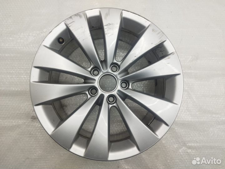 Литой диск R17 Volkswagen 3C8601025A Phoenix