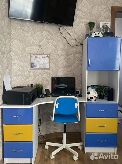 Детская мебель б/у горка компьютерный стол