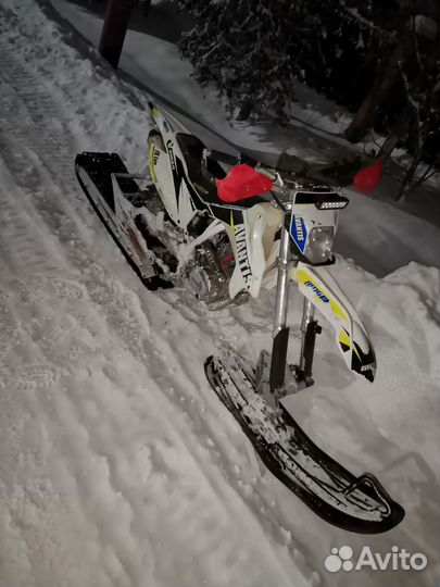 Сноубайк explorer