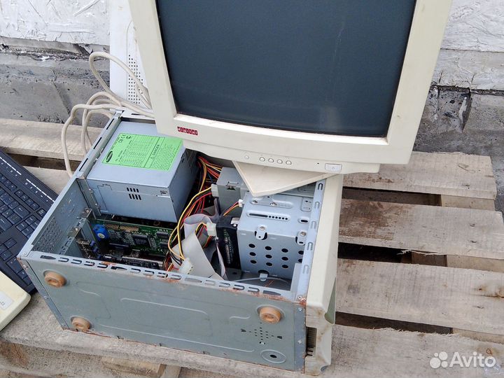 Компьютер asus