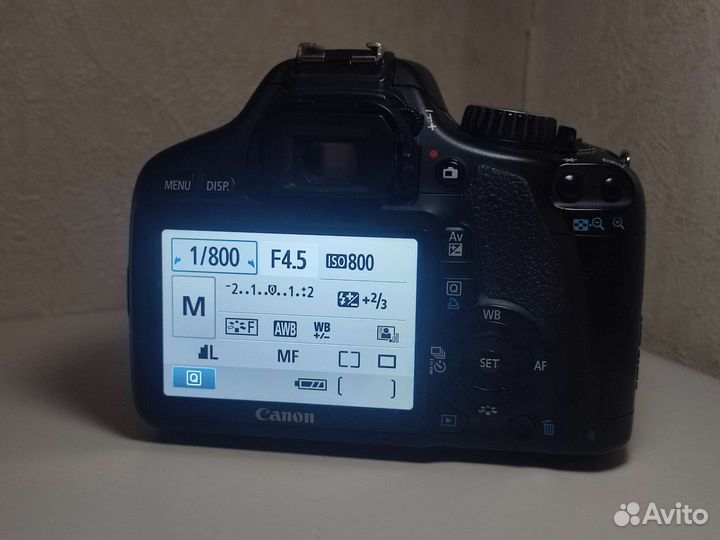 Canon eos 550d 18-55mm Kit (пробег 35тыс)