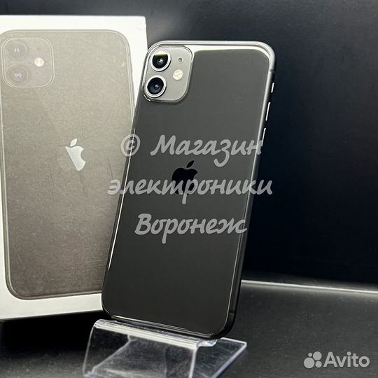 iPhone 11, 64 ГБ