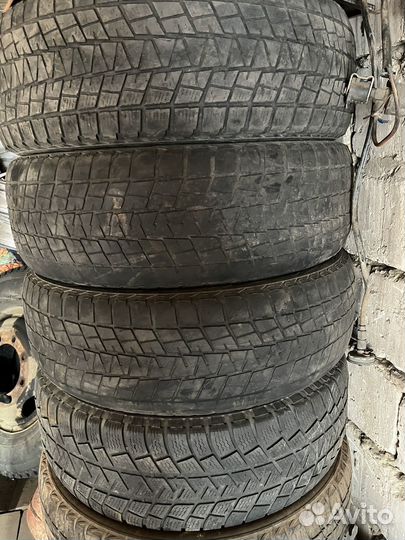 Зимняя резина 225/70 r16