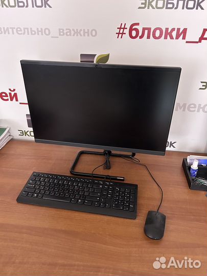 Моноблок Lenovo Intel Core i5 23.8
