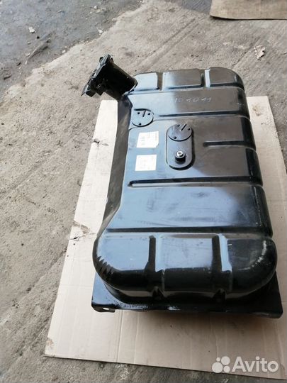 Топливный бак Газ