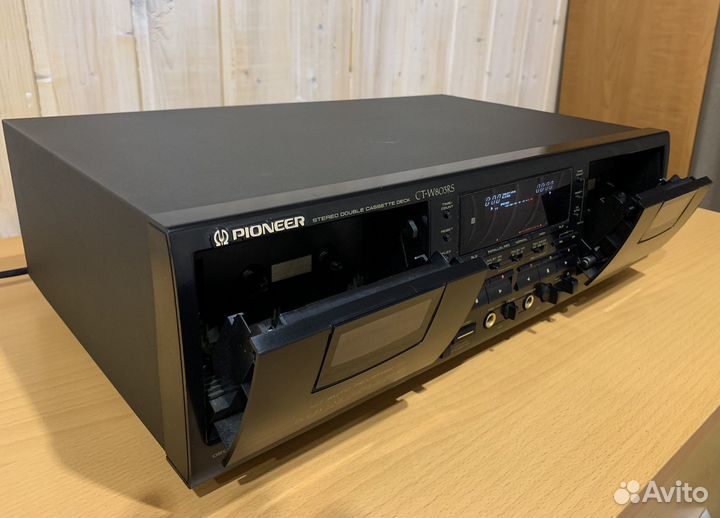 Дека кассетная Pioneer CT-W803RS