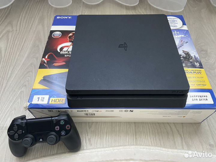 Sony PS4 slim 1tb