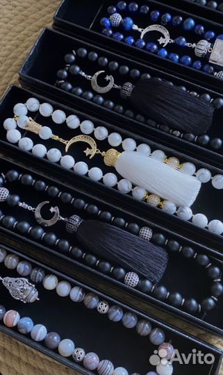 Четки в машину из натуральных камней