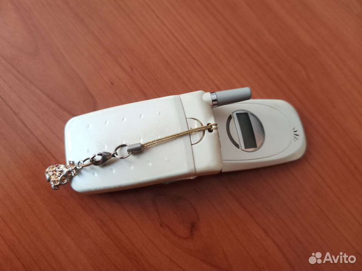 Телефон VK Mobile