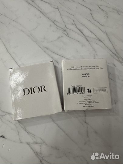 Зеркало-брелок Dior