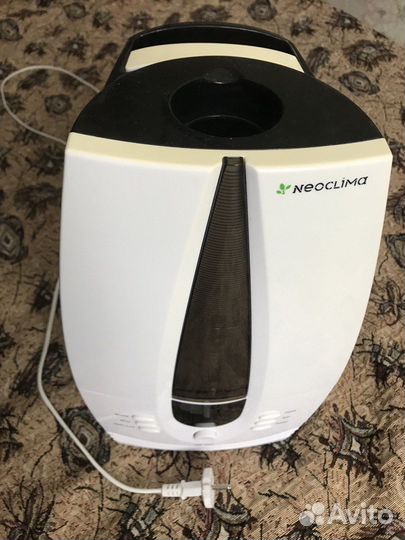 Увлажнитель воздуха NeoClima NHL-075