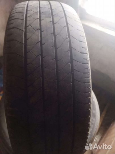 Dunlop Direzza B02 235/55 R18 100