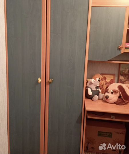 Школьная стенка