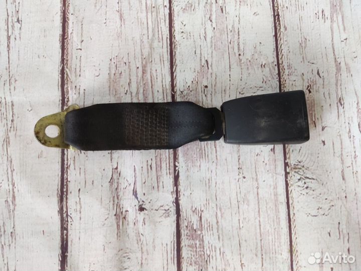 Фиксатор (замок) ремня безопасности задний 2110
