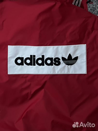 Куртка Adidas женская