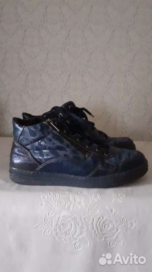 Полуботинки