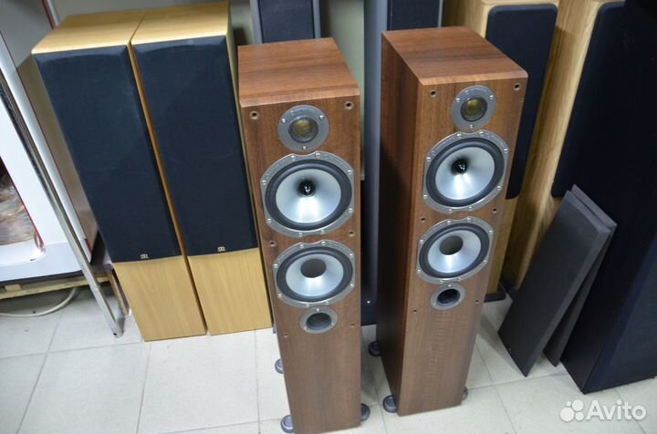 Колонки напольные Monitor Audio Bronze BR5