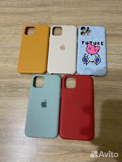 Чехол на iPhone 11 кожаный