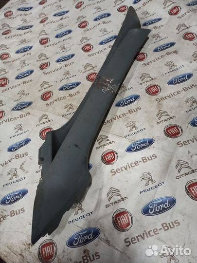 Молдинг стойки лобового стекла ford transit 2011г