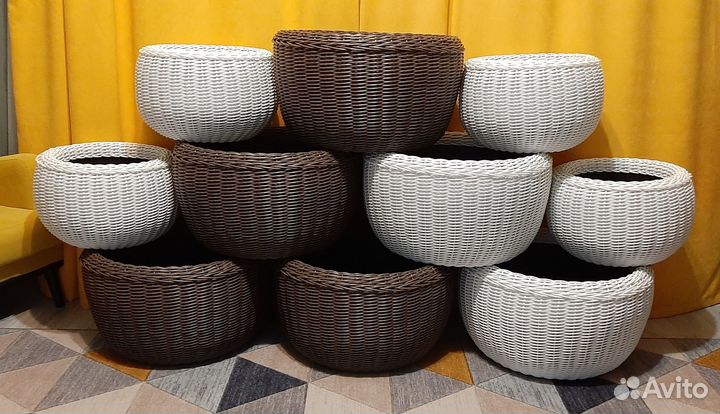 Ротанговое кашпо