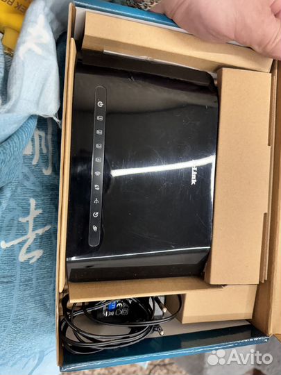 Продаются три роутера