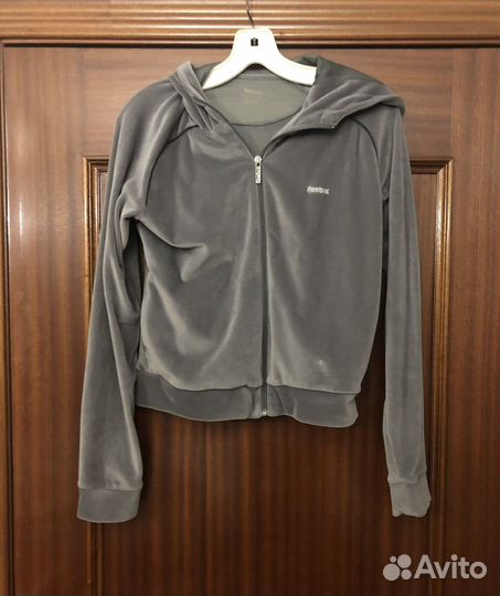 Спортивный костюм reebok женский