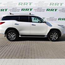 Toyota Fortuner 2.8 AT, 2018, 290 730 км, с пробегом, цена 2 735 000 руб.