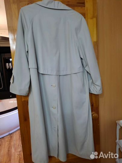 Плащ женский 52 размер