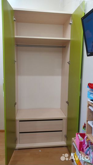 Шкаф распашной