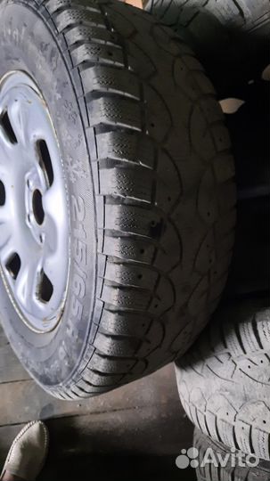 Continental Conti4x4WinterContact 215/65 R16 102T