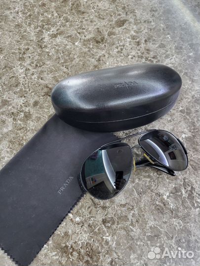 Солнцезащитные очки Prada женские оригинал