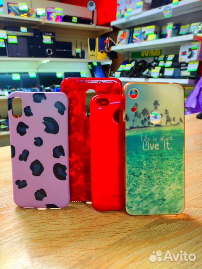 Чехол на телефон
