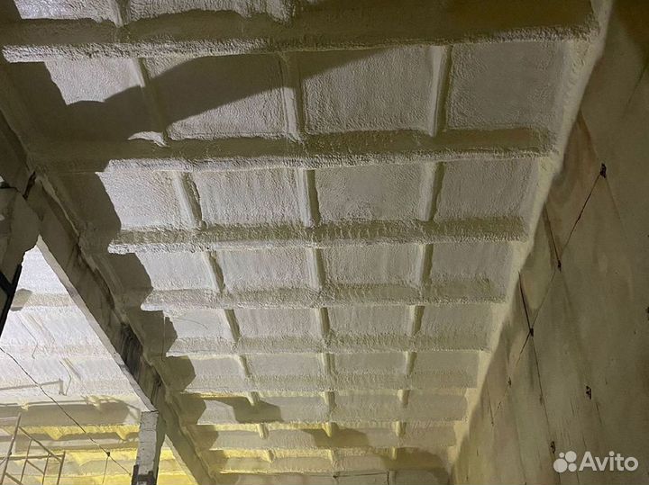 Утепление напылением пенополиуретана