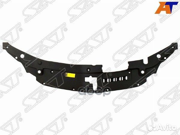 Накладка на рамку кузова Toyota Camry (XV50) 11-18
