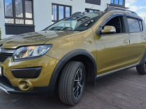 Renault Sandero Stepway 1.6 AMT, 2015, 93 000 км, с пробегом, цена 1 180 000 руб.