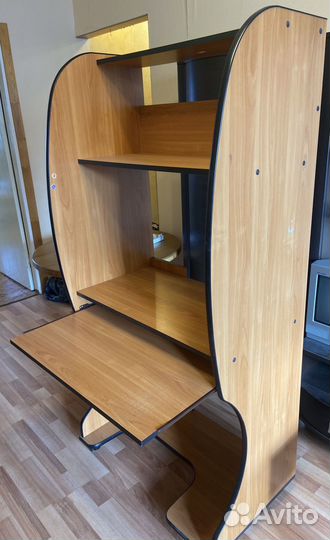 Компьютерный стол