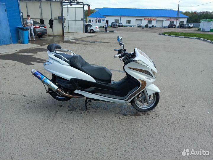 Yamaha Majesty 250
