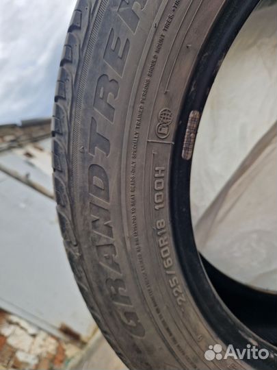 Dunlop Grandtrek PT3 225/60 R18 100H