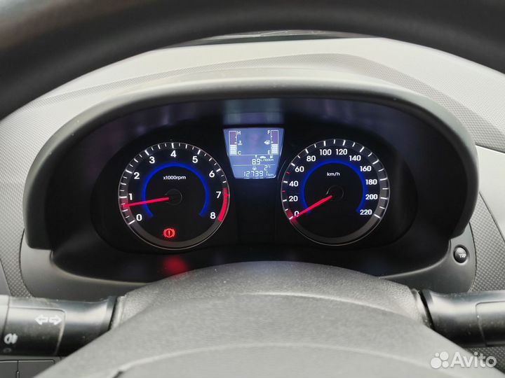 Hyundai Solaris 1.4 МТ, 2015, 130 000 км