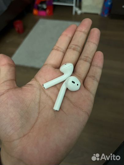 Airpods 1