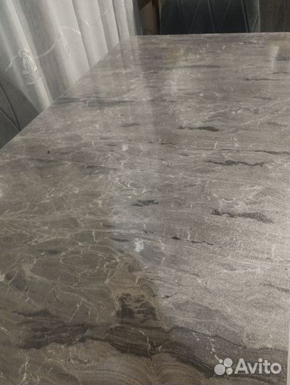 Стол кухонный новый, раздвижной