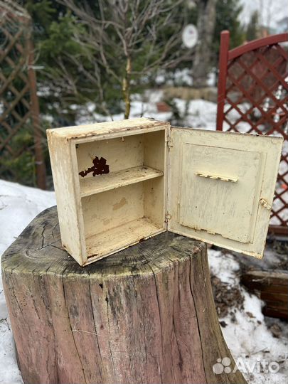 Старинная аптечка