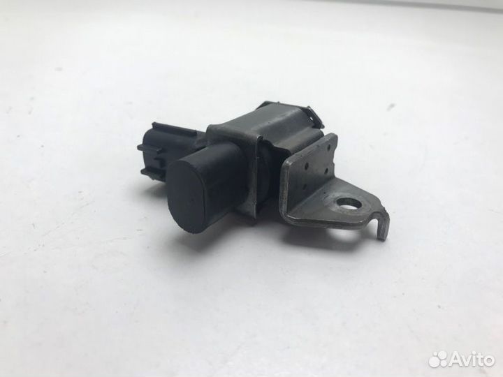 Клапан вакуумный Nissan Teana J31 VQ35DE 2006