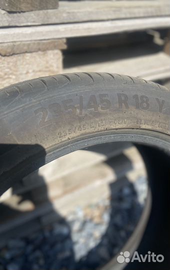 Continental PremiumContact 6 235/45 R18