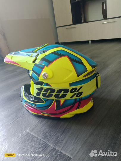 Кроссовый шлем