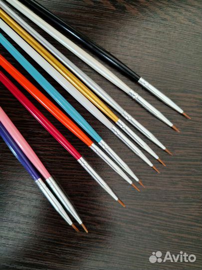 Дотсы и кисти. Листайте фото