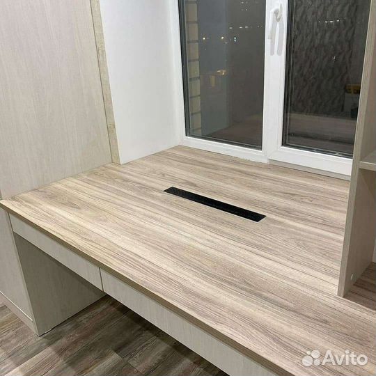 Рабочий стол для школьника