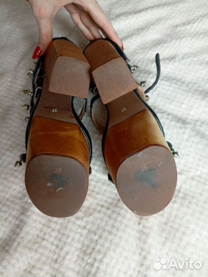 Босоножки туфли Jeffrey Campbell